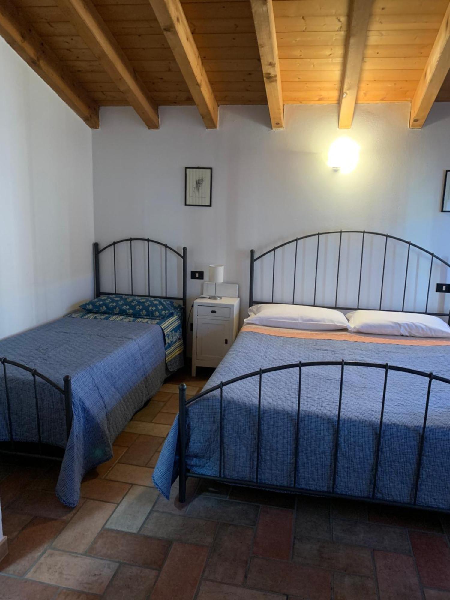 Agriturismo Case In Collina Volta Mantovana Exterior photo